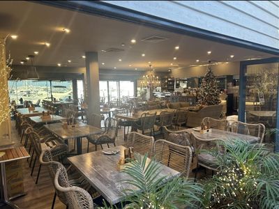 cafe-highly-profitable-location-0