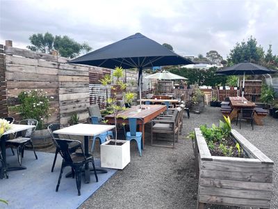 cafe-tasmania-39-s-beautiful-north-coast-6