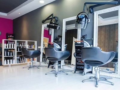 thriving-hair-salon-business-for-sale-0