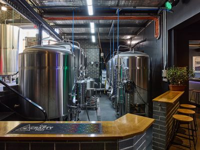 microbrewery-amp-bar-in-north-hobart-turnkey-2