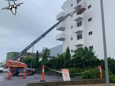 commercial-industrial-and-residential-exterior-cleaning-0