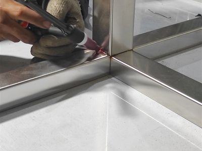 industrial-manufacturing-services-business-1