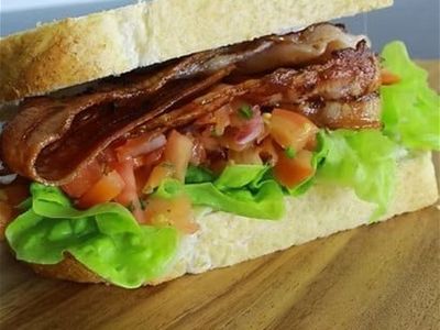 coming-soon-high-volume-sandwich-bar-busy-location-4