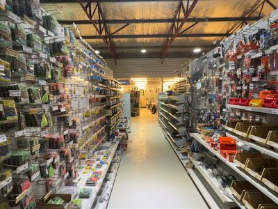 property-amp-mitre-10-hardware-business-shark-bay-0