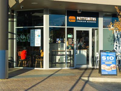 pattysmiths-burgers-gwelup-high-sales-in-prime-location-5