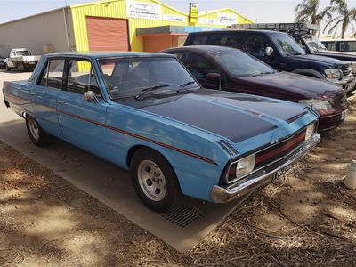 large-independent-automotive-workshop-great-facilities-7