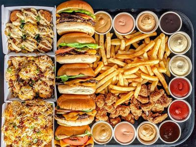 thriving-burger-amp-cocktail-venue-easy-to-run-2