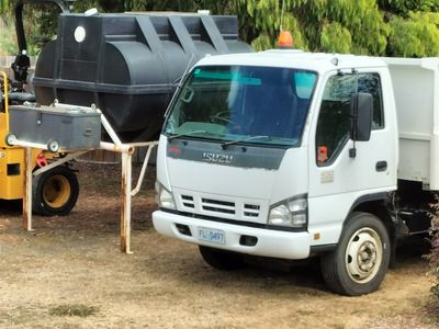 established-earthmoving-business-steady-annual-revenue-2