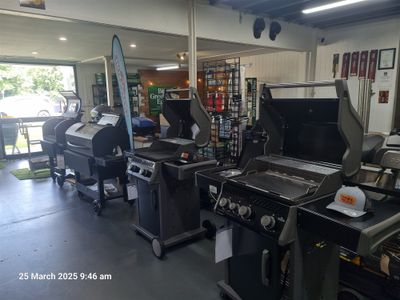 locally-owned-and-operated-cairns-bbq-company-store-for-sale-2