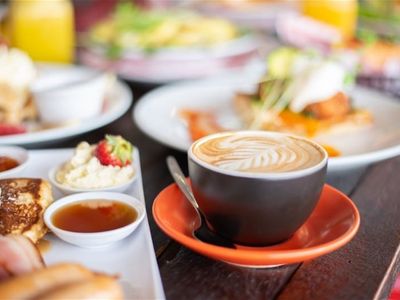 price-reduced-to-sell-landmark-pakington-st-cafe-6