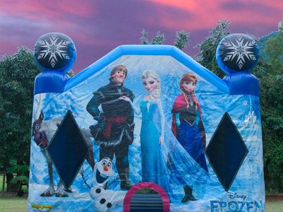 jumping-jims-castle-hire-1