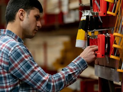 shark-bay-hardware-store-includes-freehold-property-3