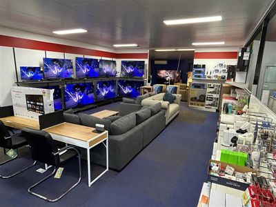 established-amp-profitable-mitre-10-in-the-pilbara-3