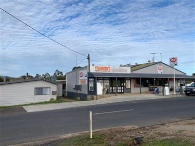 country-iga-supermarket-amp-bottleshop-3