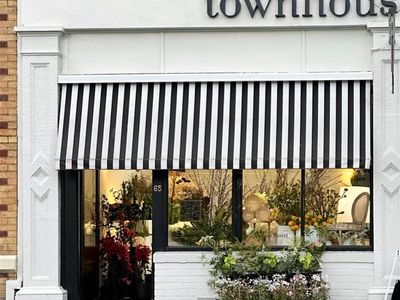 townhouse-flowers-boutique-florist-amp-gift-business-1