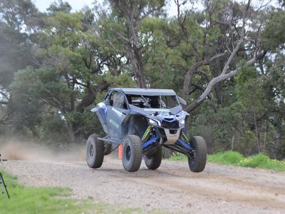 hot-laps-driving-experience-business-0