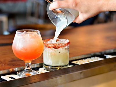 unique-caravan-bar-1