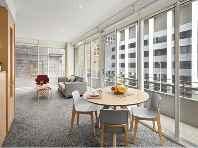 invest-in-the-cbd-thriving-corporate-hub-quest-on-william-7