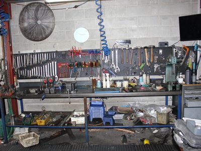 specialist-industrial-air-tool-service-business-for-sale-qld-4