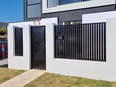 privacy-screens-gates-amp-fencing-business-0