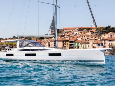 yacht-sales-premium-brand-3