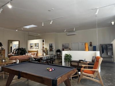 modern-custom-furniture-brand-4