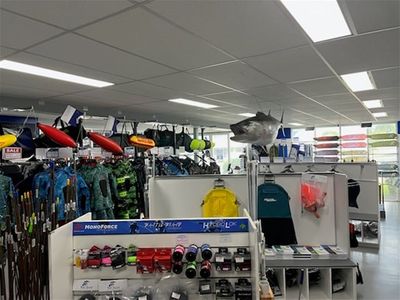 longest-and-largest-divers-world-retail-and-service-3