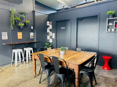 hobart-coffee-business-drive-thru-1