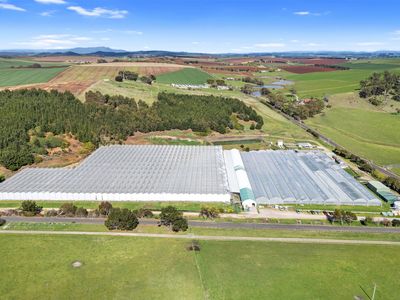 hydroponic-vegetable-crop-farm-land-buildings-amp-machinery-2