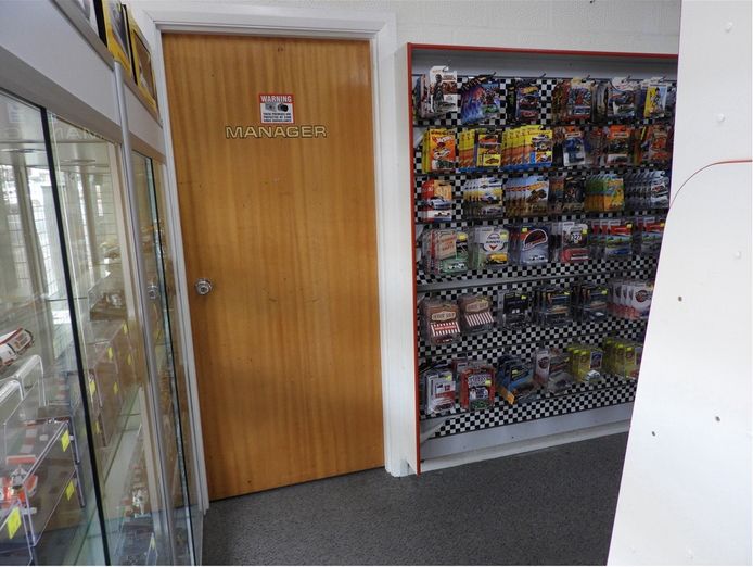 collectables-amp-hobbies-business-7