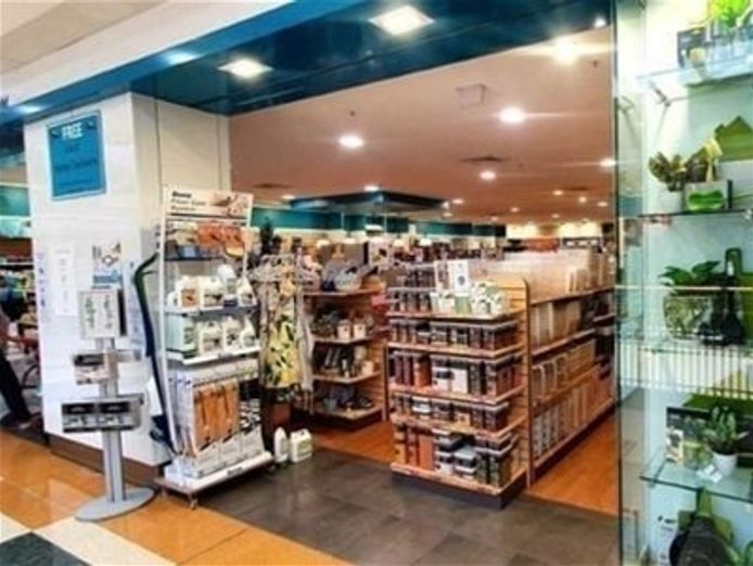 huge-opportunity-take-over-corporate-owned-store-amp-improve-2