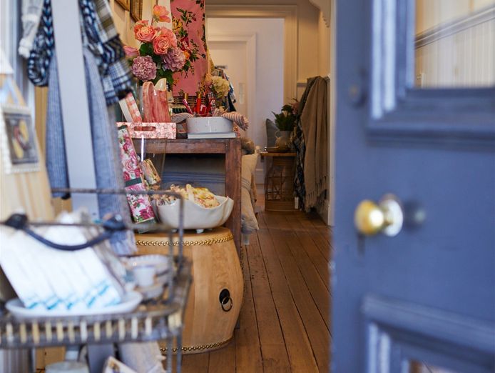 coco-blue-campbell-town-icon-8