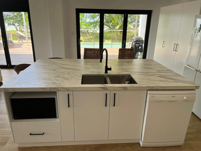 premium-cabinetry-and-joinery-business-mission-beach-qld-0