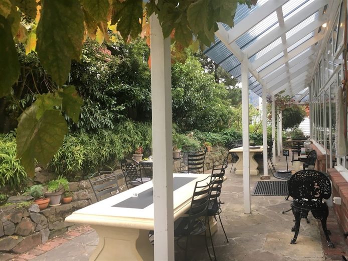 established-conservatory-cafe-with-high-turnover-3