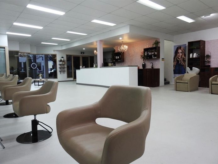 established-hair-salon-9
