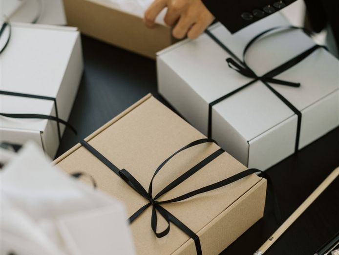 coming-soon-established-online-gift-business-1