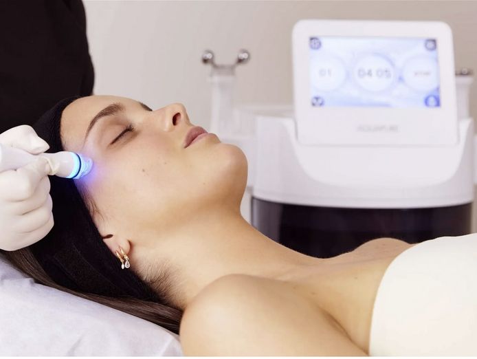 established-laser-clinic-high-performing-4