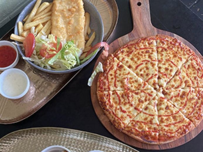 the-hungry-delight-popular-pizza-amp-kebab-restaurant-0