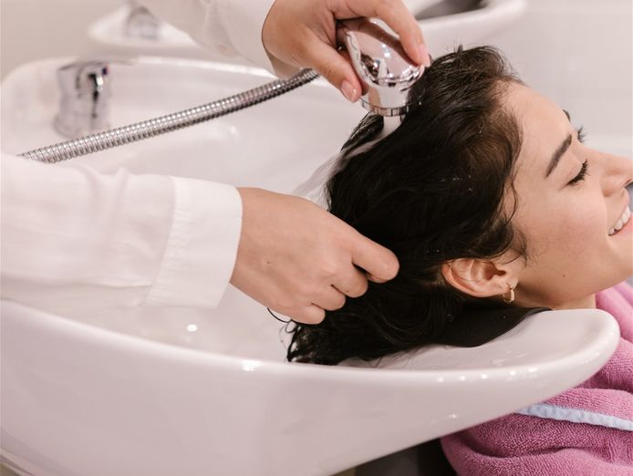 coming-soon-salon-profitable-well-established-potential-1