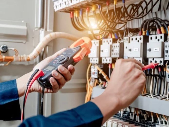 price-reduced-commercial-electrical-data-and-fibre-optic-0