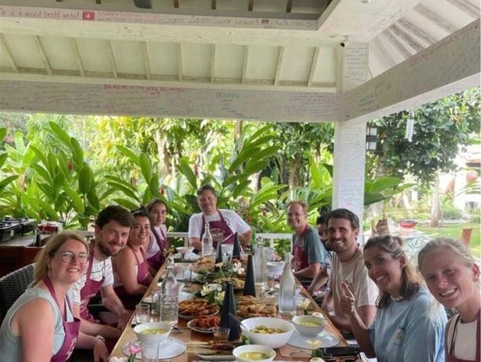 indonesian-eco-friendly-resort-small-amp-easy-to-operate-6