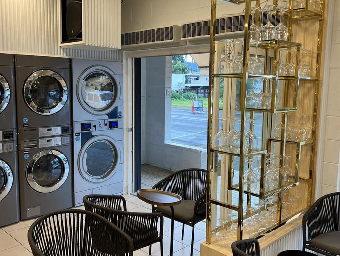 laundro-lounge-0