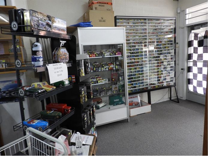 collectables-amp-hobbies-business-2