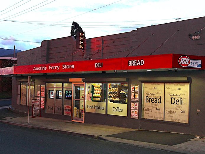 thriving-iga-convenience-store-austins-ferry-0