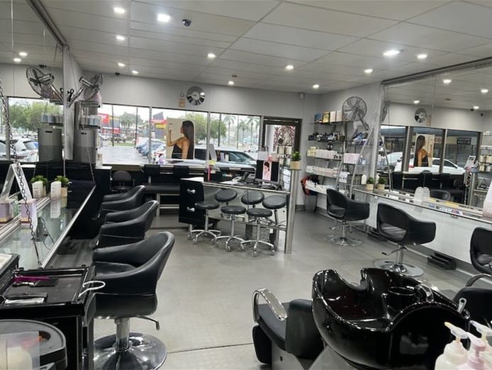 total-hair-studio-for-sale-3