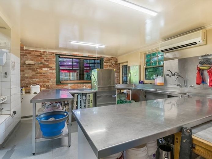 iconic-prattys-patch-freehold-and-hospitality-asset-9