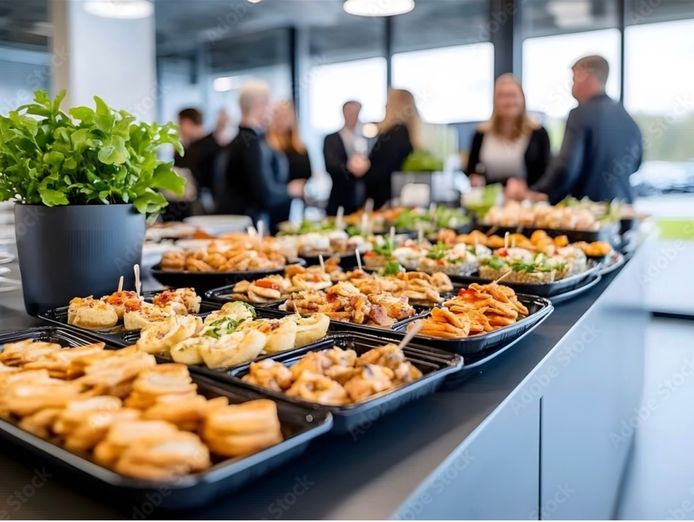 well-established-contract-catering-and-food-delivery-4