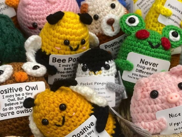 established-greater-brisbane-news-agency-and-gift-shop-1