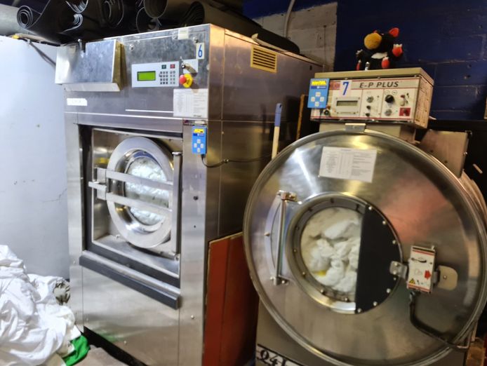 hospitality-laundry-service-torquay-dry-cleaners-7