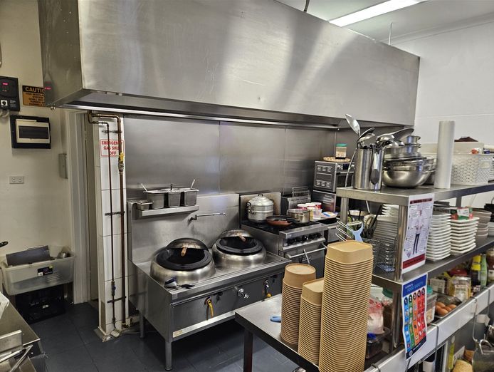 available-for-lease-shops-1-amp-2-torrens-shopping-centre-4